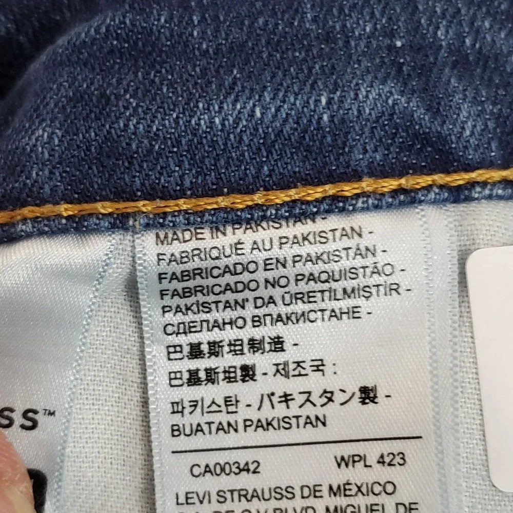 Levi's 527 Men Jeans 30X32 Blue Denim Slim Bootcut Medium Wash 30